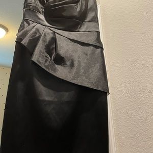 WHBM Size 6 Black Strapless Dress